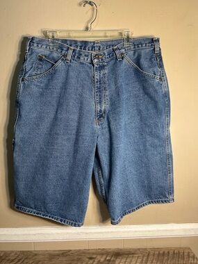 Polo Jeans Company Classic Men's Denim Knee Length Shorts Size 36 Waist.